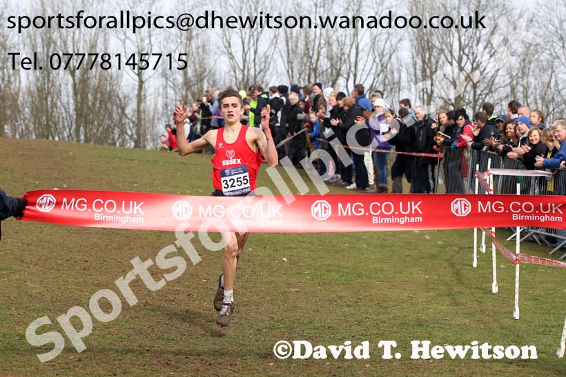 Jordan Rowe (Essex) wins the under-17 mens Inter Counties Cross Country, Cofton Park, Birmingham. Photo: David T. Hewitson/Sports for All Pics